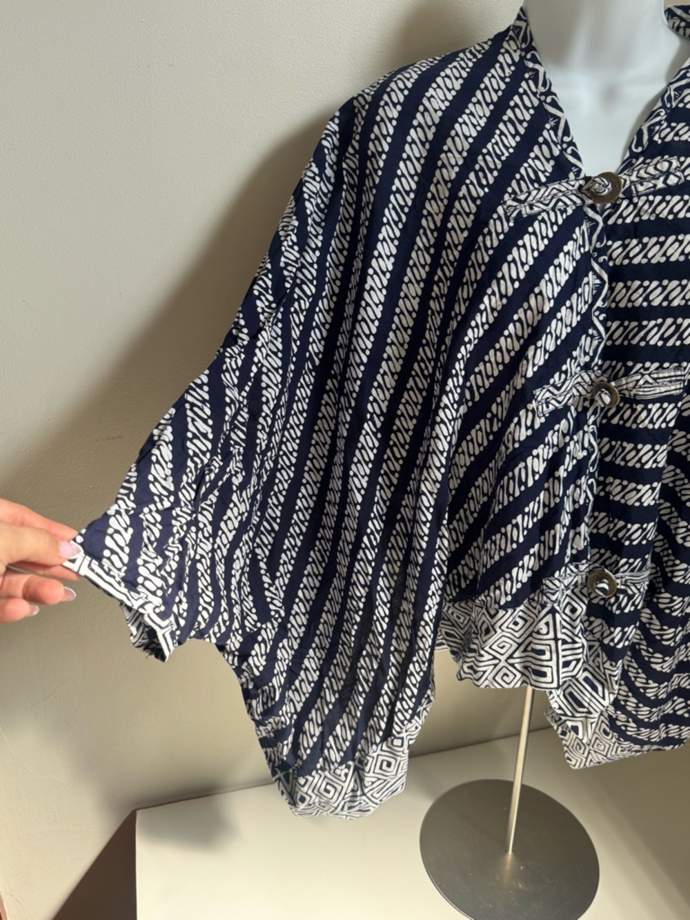 d’keys Navy & White Patterned Button-Pincho Top - Picture 3 of 6